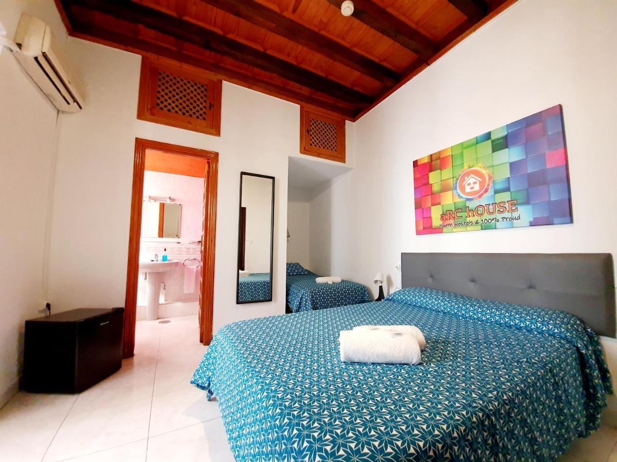 Arc House Cordoba Only Adults Hotel Екстериор снимка