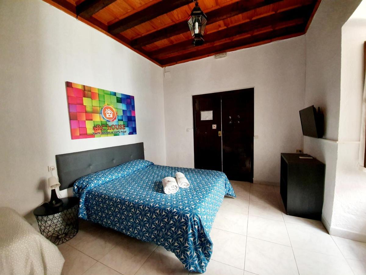 Arc House Cordoba Only Adults Hotel Екстериор снимка